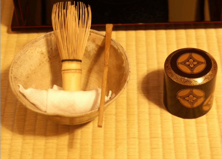 Tokyo:Tea ceremony experience at Komaba Warakuan - Komaba Warakuan: a school tied to Enshu and the Tokugawa world