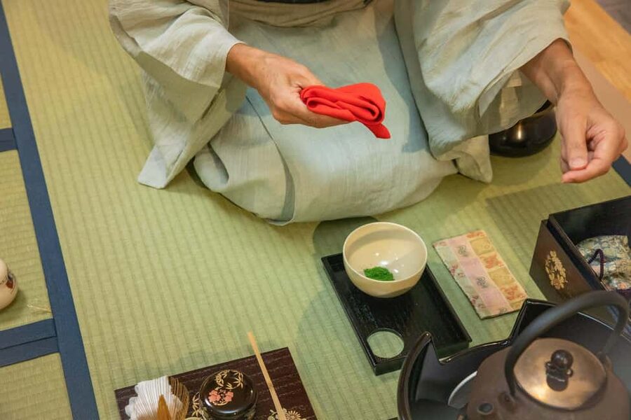 Tokyo: Tea Ceremony Experience in Asakusa - Finding Tokyo Tourist Lounge Asakusa (5th floor)