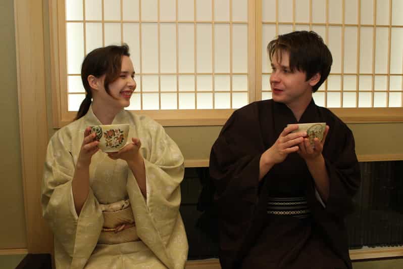Tokyo: Tea Ceremony in Shibuya Tokyo - Entering the tea room: what the setting teaches you