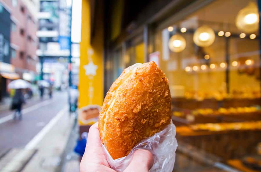 Tokyo: Togoshi Ginza Street Food Tour - Stop 3: award-winning karaage, Japanese fried chicken done right