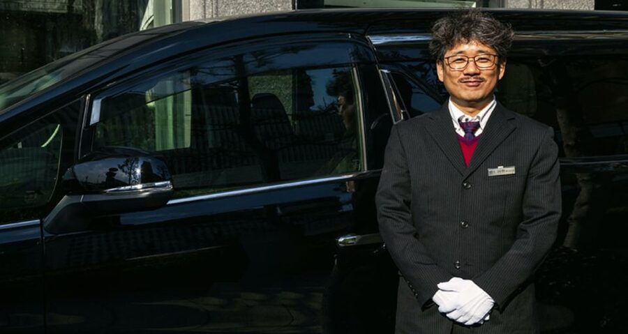 Tokyo Tower: Entry Ticket & Private Hotel Pickup Service - Key highlights to know before you go
