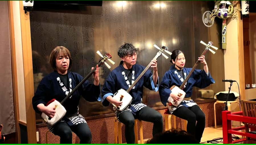 Tokyo: Traditional Asakusa Music Show with Dinner - Quick hits