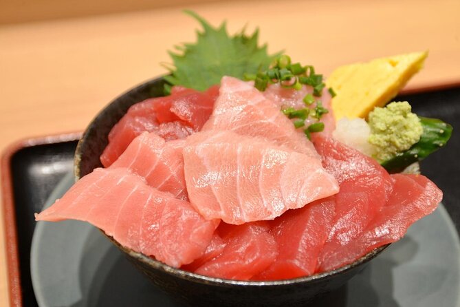 Tokyo Tsukiji Fish Market Food & Culture Walking Tour - Stop 3: Tsukiji Jogai Market—about 400 vendors and the tastings
