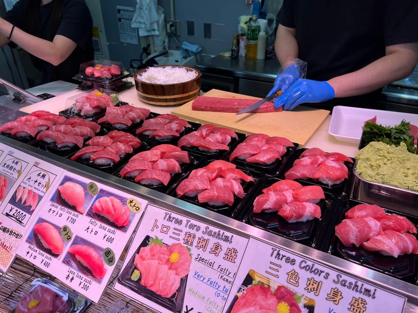Tokyo: Tsukiji Fish Market Guided Walking Tour - Two hours, up to 10 people: the right size for not losing your mind