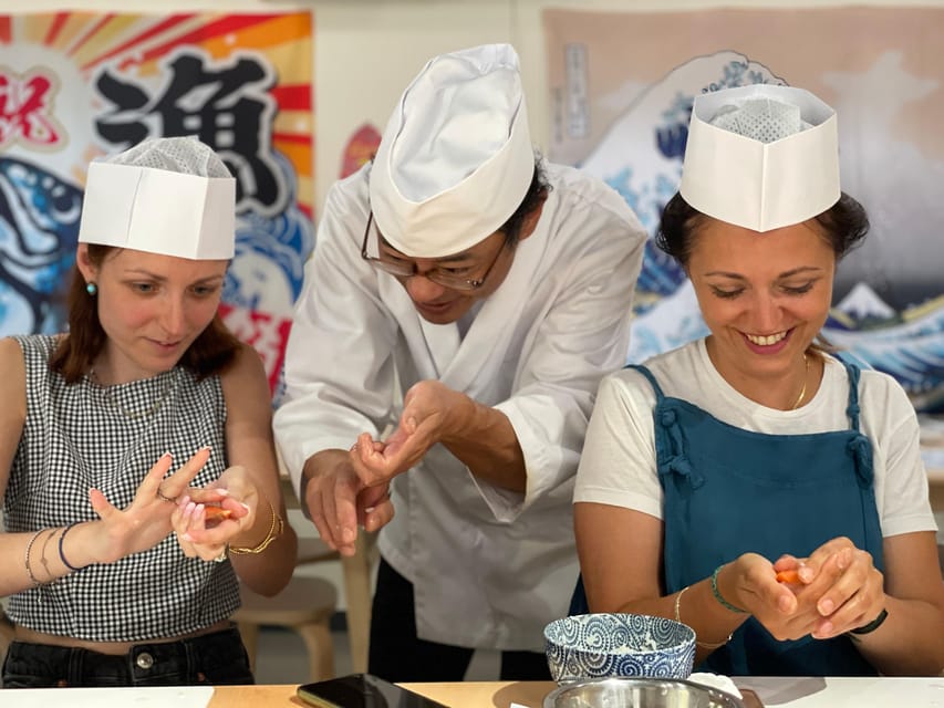 Tokyo: Tsukiji Fish Market Sushi Making Class with Pro Chef - Meet Your Team: English Host + Sushi Master