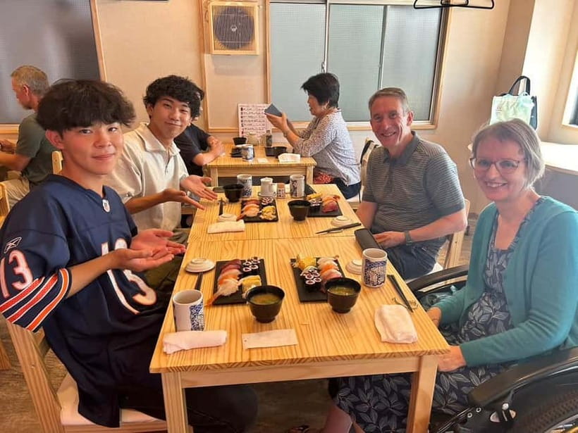Tokyo: Tsukiji walk & sushi private tour with Uni Students - Key highlights worth your time