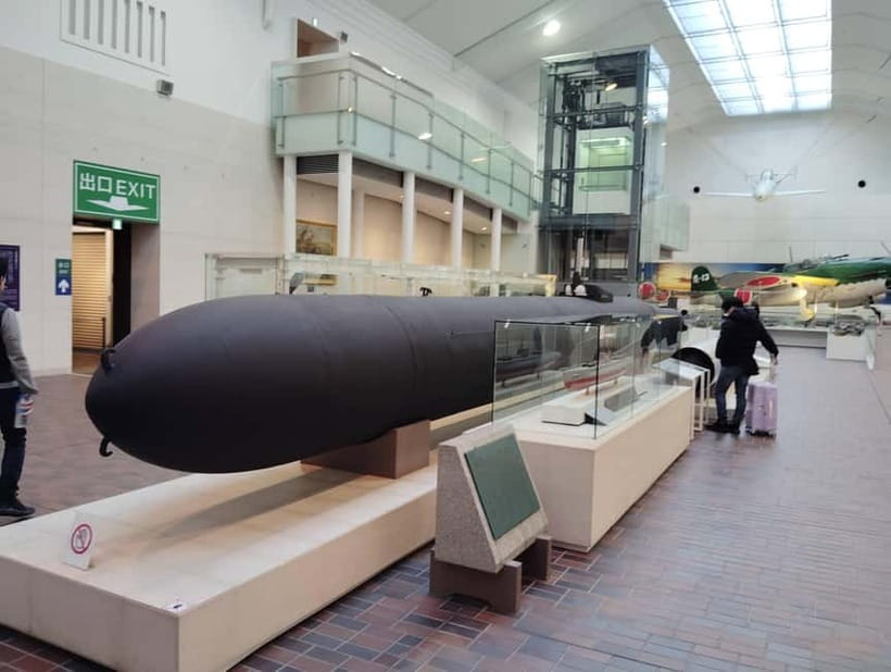 Tokyo War History Tour: Yasukuni Shrine & War Museum - Timing, walking, and what to bring (so you stay comfortable)