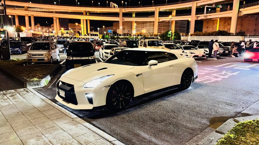 Tokyo/Yokohama: Private JDM Daikoku/大黒 Car Meet With Driver - Autobacs Shinonome: a smart stop if you want car culture, not just car photos