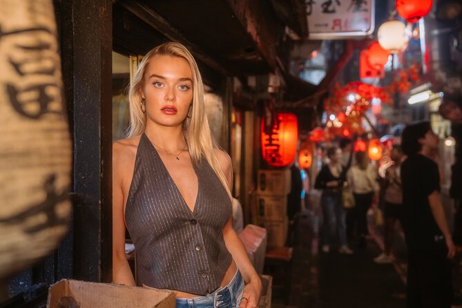 Tour with Pro Tokyo Photographer and take Edgy Unique Portraits - How the 1-Hour Session Actually Flows