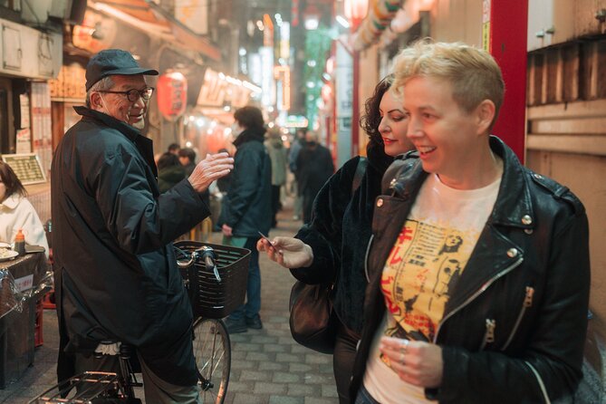 Tour with Pro Tokyo Photographer and take Edgy Unique Portraits - Meet Deniz Demir and Get a Real Shoot Plan