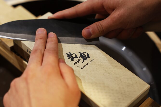 Traditional Japanese Knife Sharpening Class - Why Traditional Japanese Sharpening Beats Guesswork