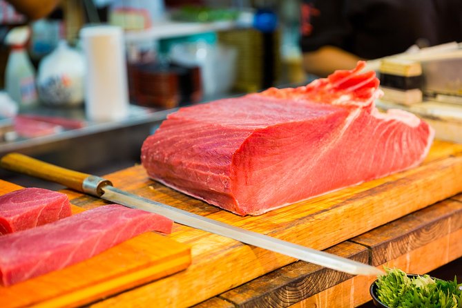 Tsukiji and Asakusa Food and Drink Cultural Walking Tour (Half day) - Tsukiji temple break to Asakusa transfer: shifting from fish to tradition