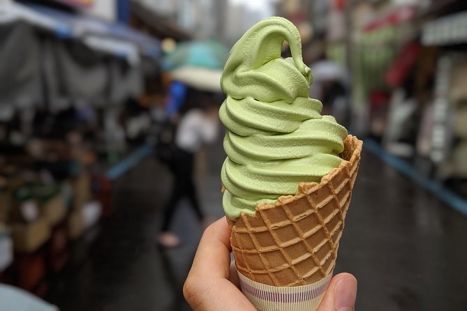 Tsukiji Fish Market Food Tour: Seafood, Street Food & Hidden Gems - Meet at Tsukiji, End at the Station: Easy Start and Clean Finish