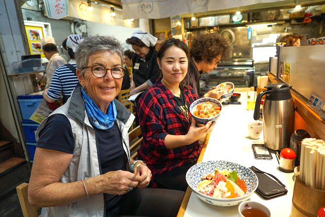 Tsukiji Fish Market Small-Group Food Walking Tour - The seafood lunch: where the value really lands