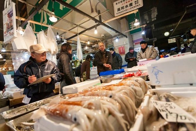 Tsukiji Food and Toyosu Market with Government-Licensed Guide - Key Points I’d Book This For