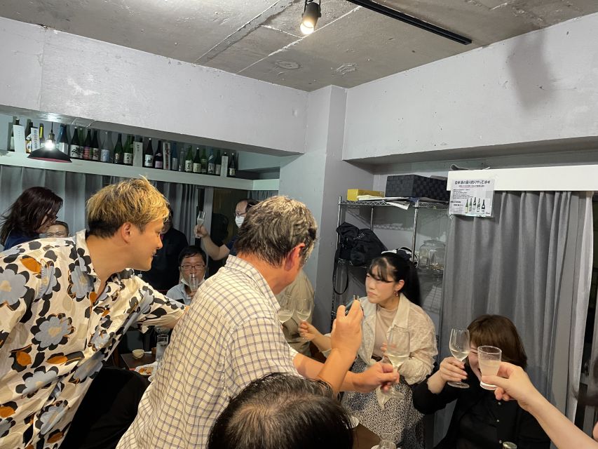 Tsukiji: Outer Market Walking Tour & Sake Tasting Experience - Key Points Worth Knowing