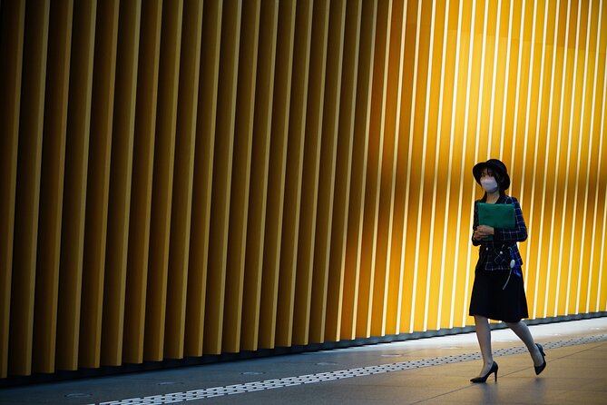 Urban Geometry with Laurence Bouchard - Ebisu Garden Place: photographing shadow made by architecture