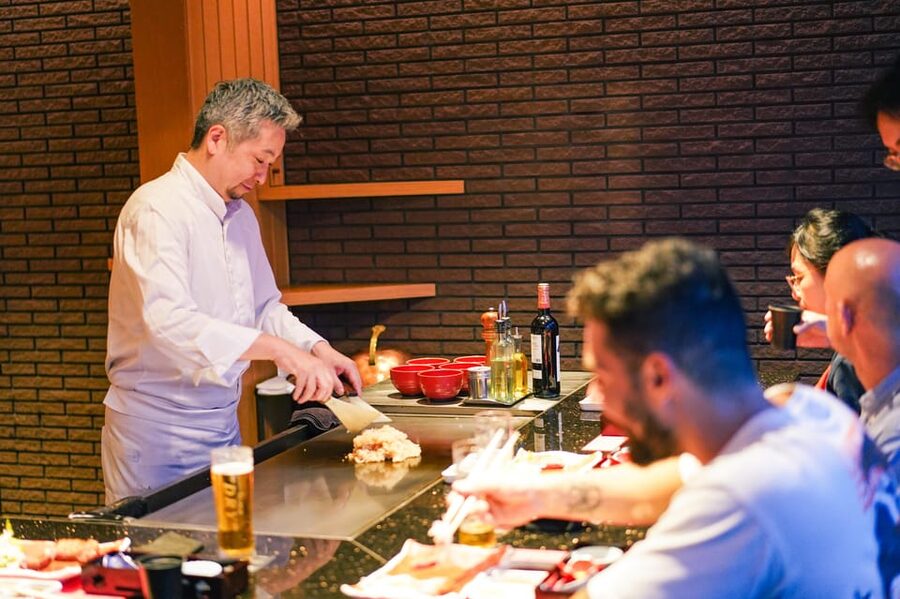 Wagyu Beef & Sake Pairing Foodie Tour in Tokyo - A5 Wagyu teppanyaki in Ginza: what the course format really means