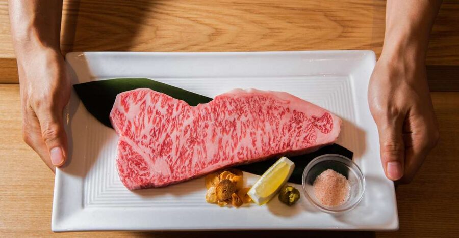 Wagyu & Sake 8 Course Tasting Dinner in Shinjuku - Key things to know before you go