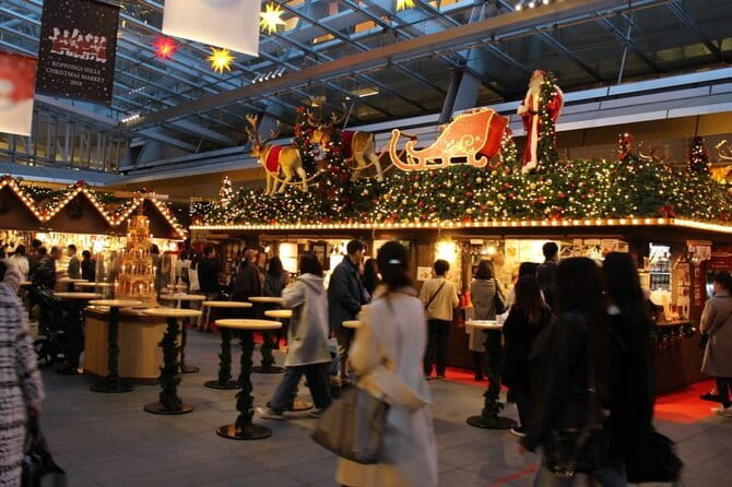 Walk Tokyo's Streets with Tokyo Midtown Tour - Meeting point at Starbucks Reserve: easy start, clear flow