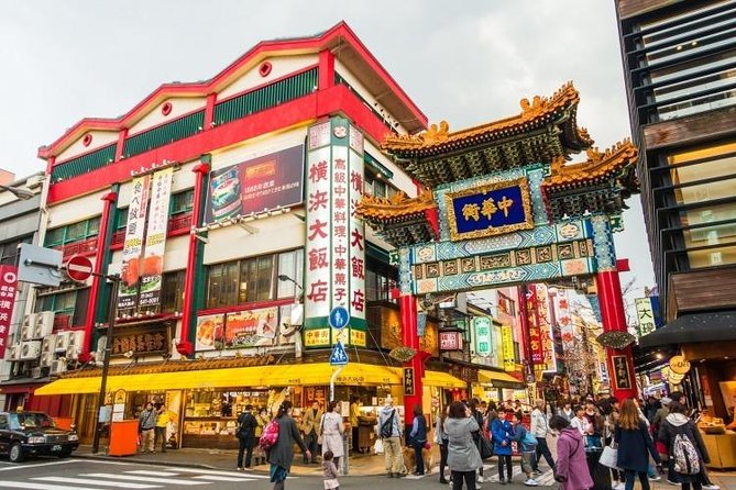 Yokohama 4hr Private Tour with Government-Licensed Guide - Yokohama Chinatown: color, snacks, and quick culture stops