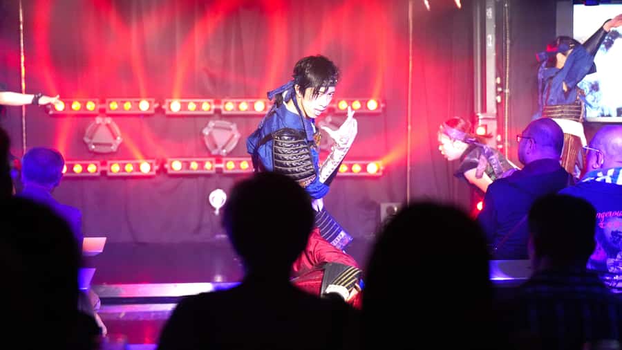 Yokohama: MARIN ROCKET Dance Cabaret Show with Drinks - After the show: yakitori and bar hopping in the same building
