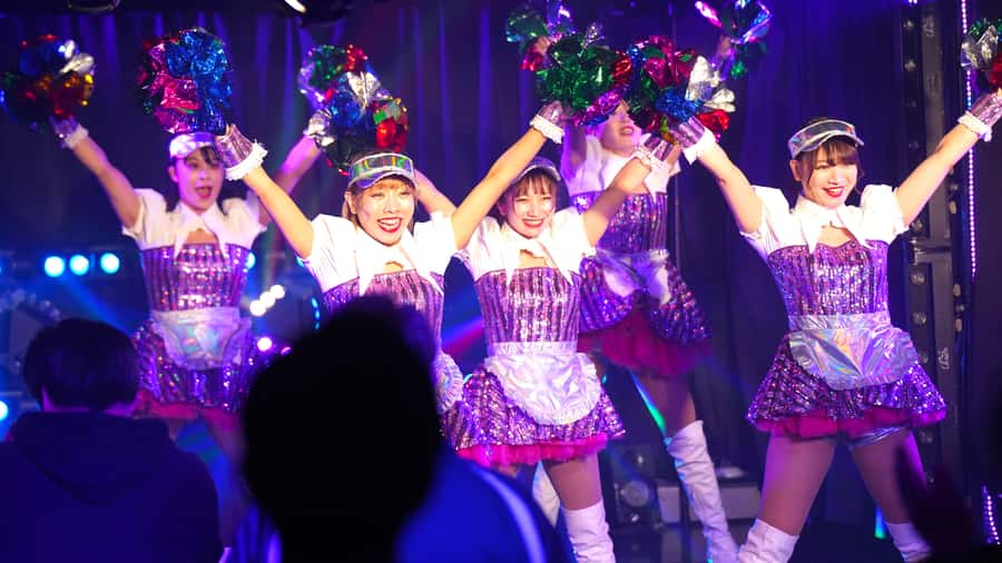 Yokohama: MARIN ROCKET Dance Cabaret Show with Drinks - Should you book this Yokohama cabaret show?
