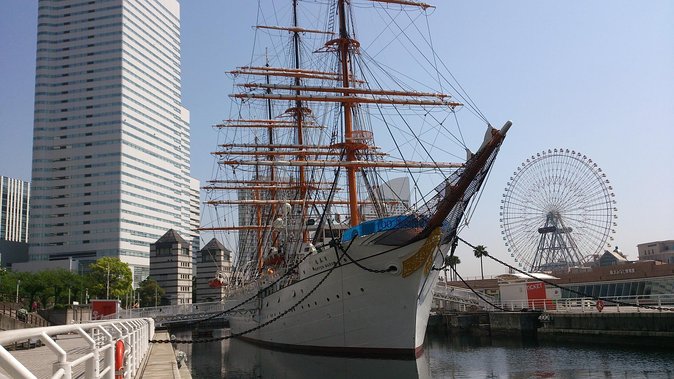 Yokohama Private Tour with a Local: Highlights & Hidden Gems - Yokohama Cosmoworld: neon-lit fun, picked to match your mood